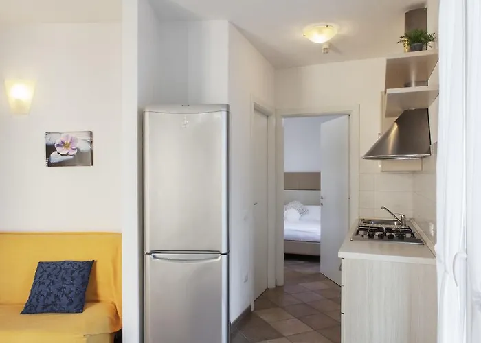 Eden Park База отдыха 3*