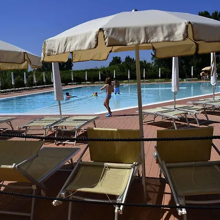 Eden Park Üdülőpark 3*